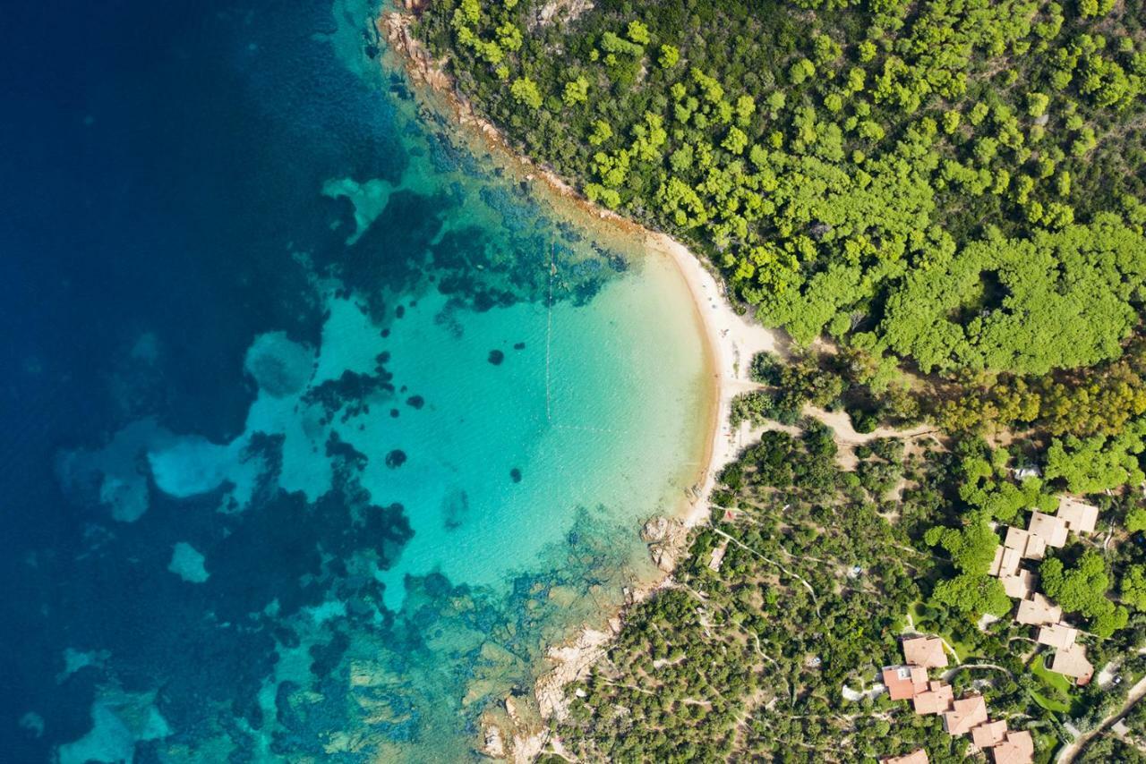 Hotel Il Faro Di Molara بورتو سان باولو المظهر الخارجي الصورة
